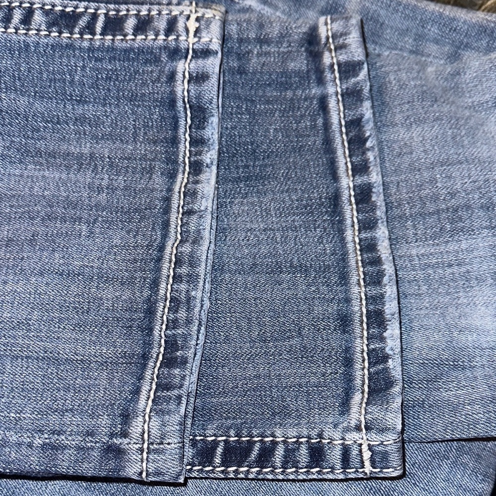 Miss Me Boot Cut Relaxed Jeans SIZE 28 Low Rise Inseam 34  Blue Women Teen - Picture 10 of 11